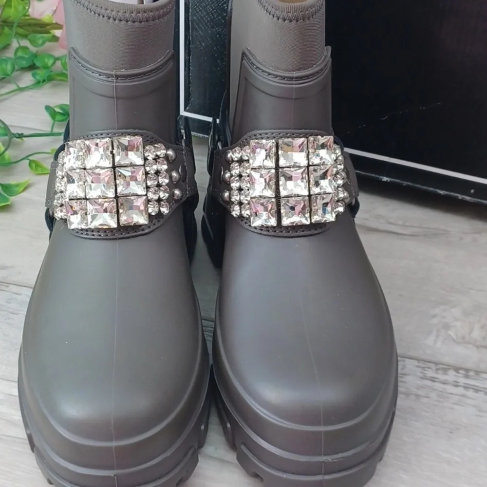 Karl Lagerfeld Paris Rylie Crystal Lug Sole Biker Boots~ NIB